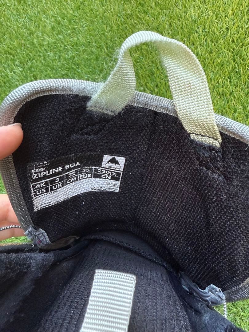 子供キッズ Burton ジップライン BOAスノーボードブーツ グレー22cm