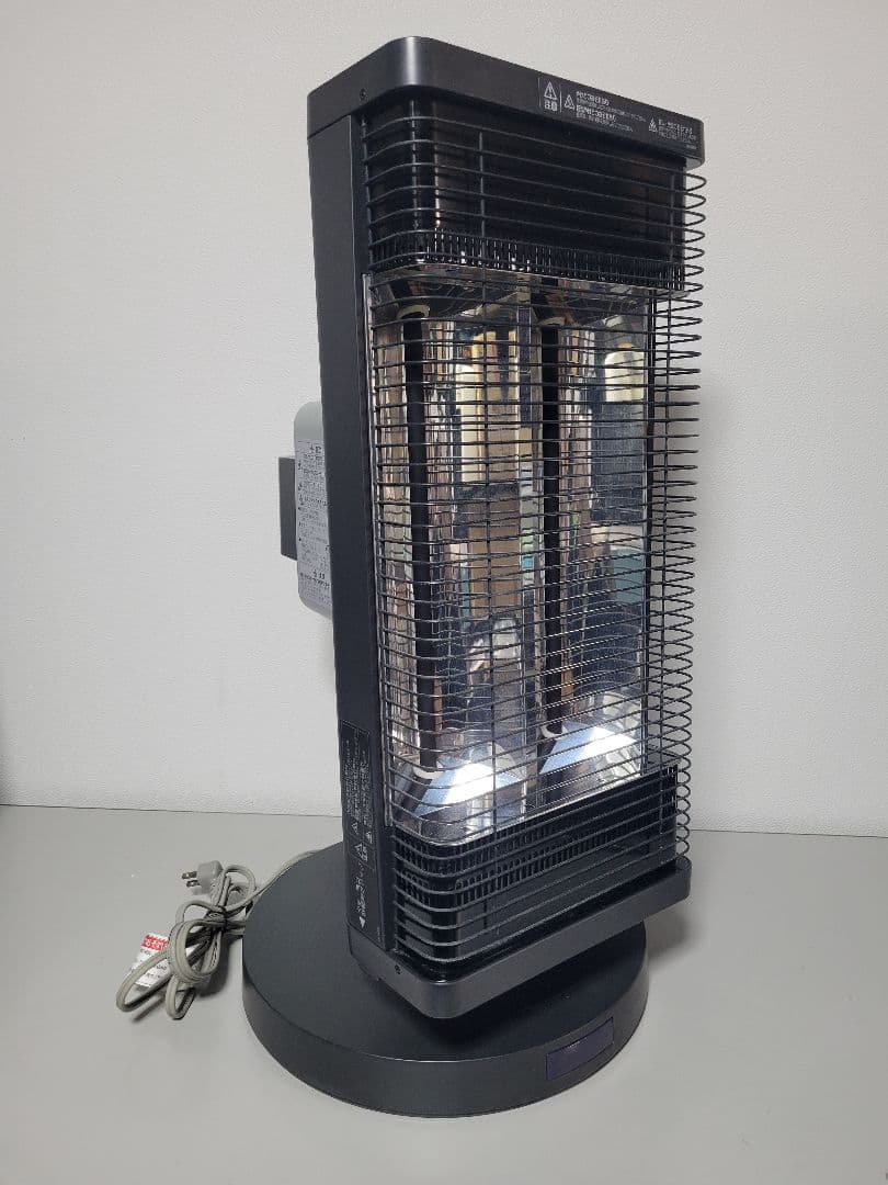美品　DAIKIN ダイキン セラムヒート 遠赤外線 暖房ERFT11VS-H