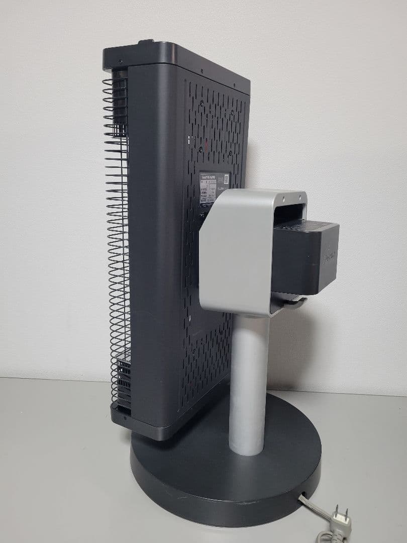 美品　DAIKIN ダイキン セラムヒート 遠赤外線 暖房ERFT11VS-H