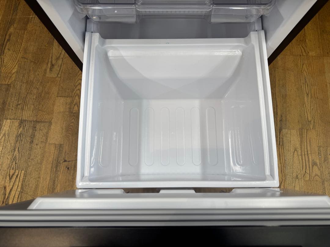 F088 SHARP 2ドア　冷蔵庫　2023年製　SJ-18E2 179L