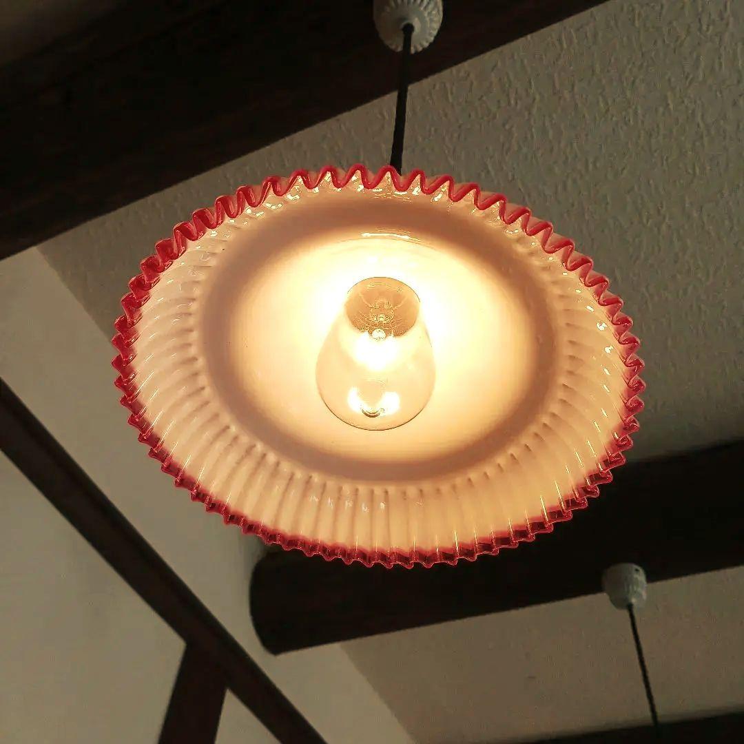 大正ガラス　アンティーク　　プリーツランプシェード