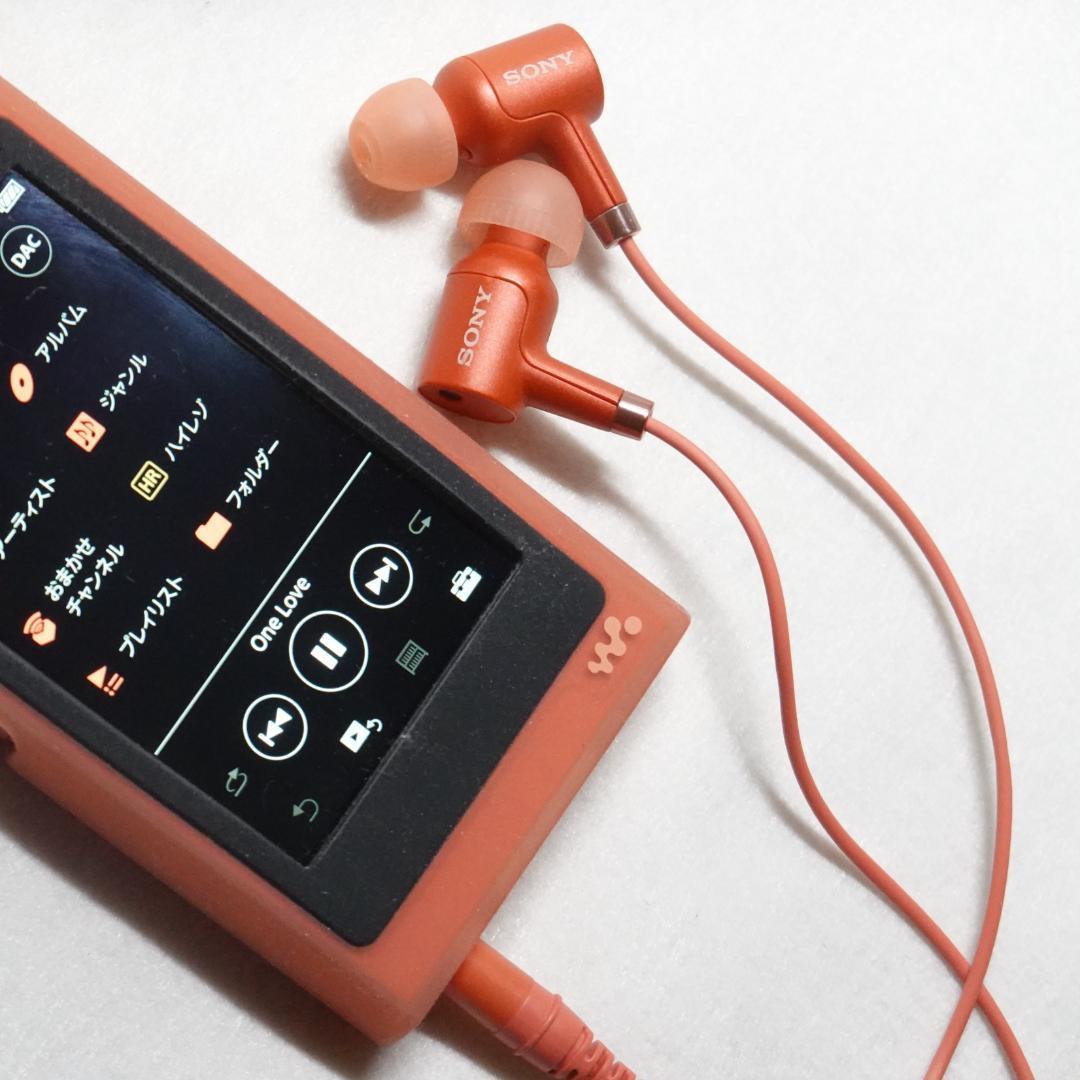 美品 ウォークマンNW-A46 トワイライトレッド　ハイレゾ/ノイキャンイヤホン