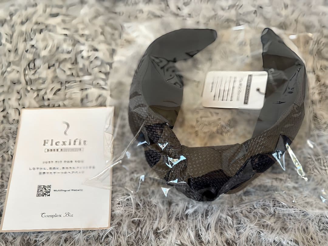 新品未使用　コンプレックスビズ　フレキシフィットヘアバンド(ブラック)