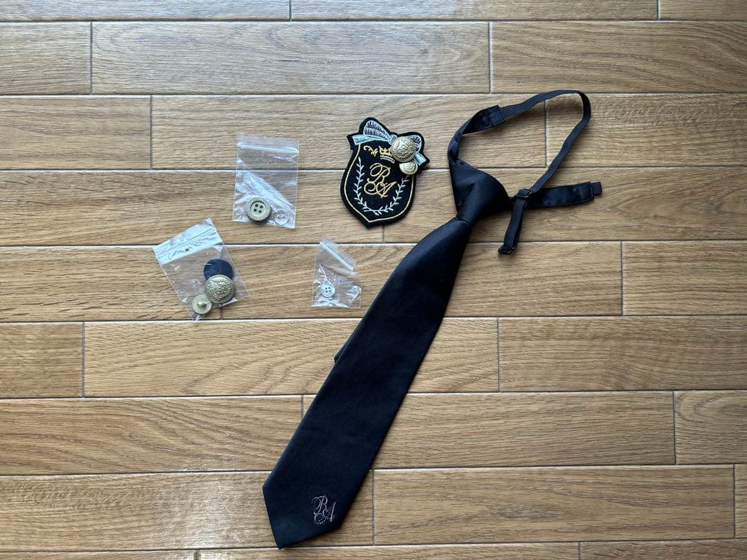 repipi armario 卒服　Mサイズ