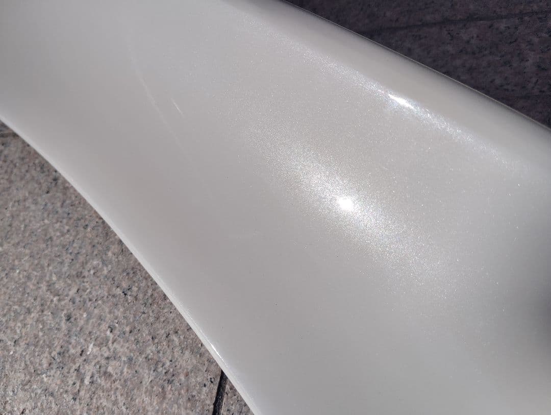 ZN6 86 トランクスポイラー　リアウイング　パールホワイト塗装済　新同品