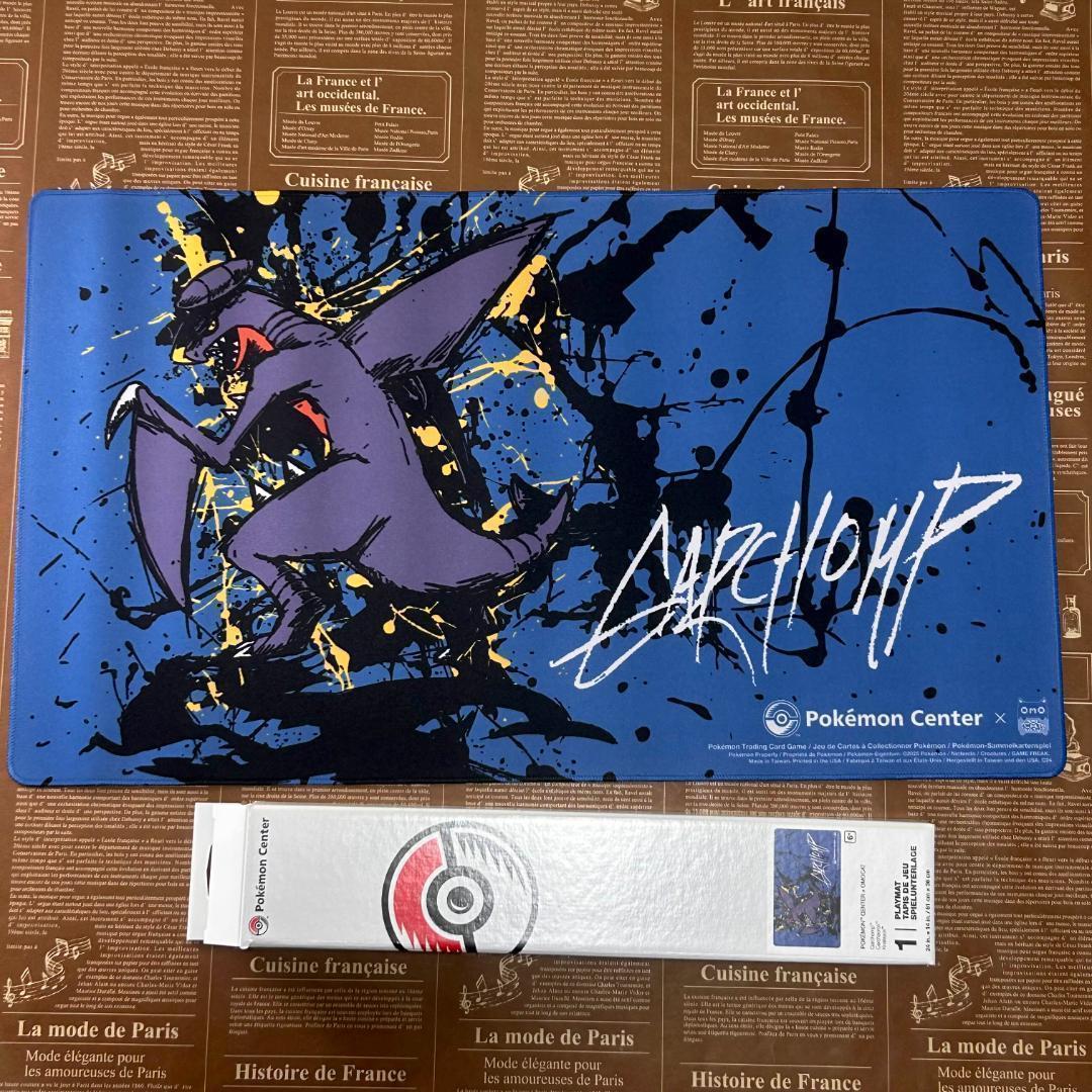 【 海外限定品！】ガブリアス OMOCAT コラボ限定品 ポケモン プレイマット