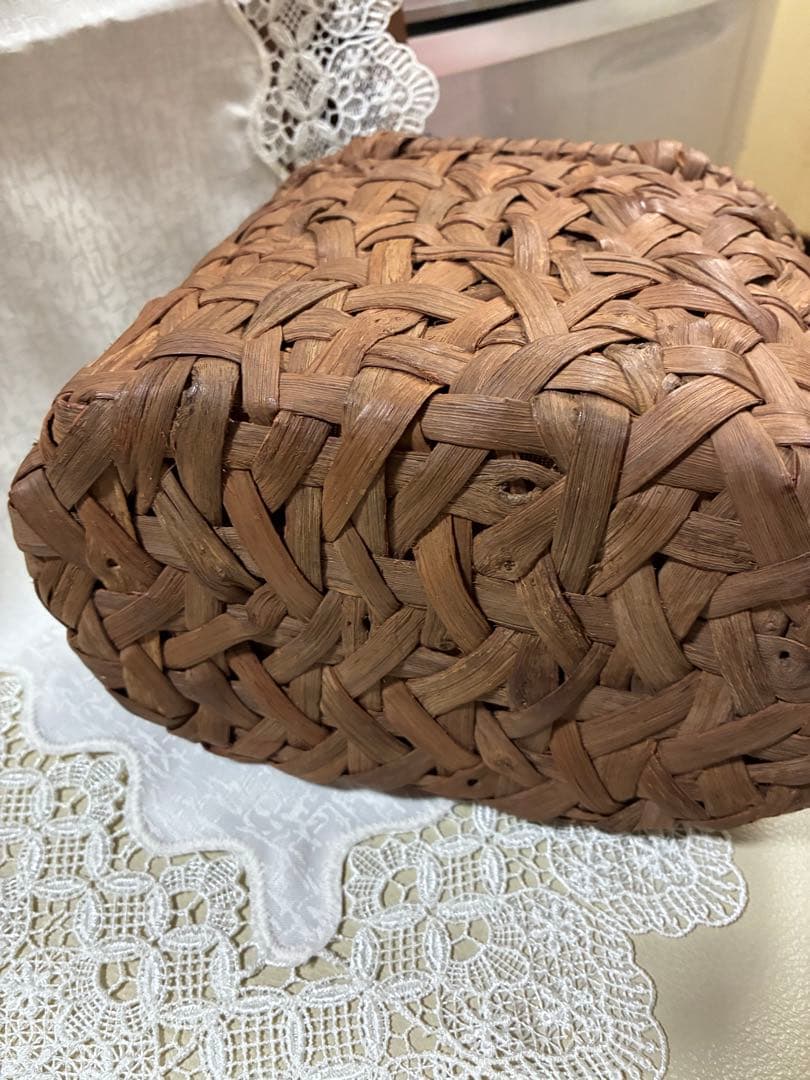 乱れ編み 山葡萄 かごバッグ　籠 バッグ 中布と内ポケット付き