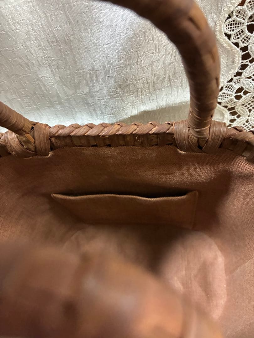 乱れ編み 山葡萄 かごバッグ　籠 バッグ 中布と内ポケット付き