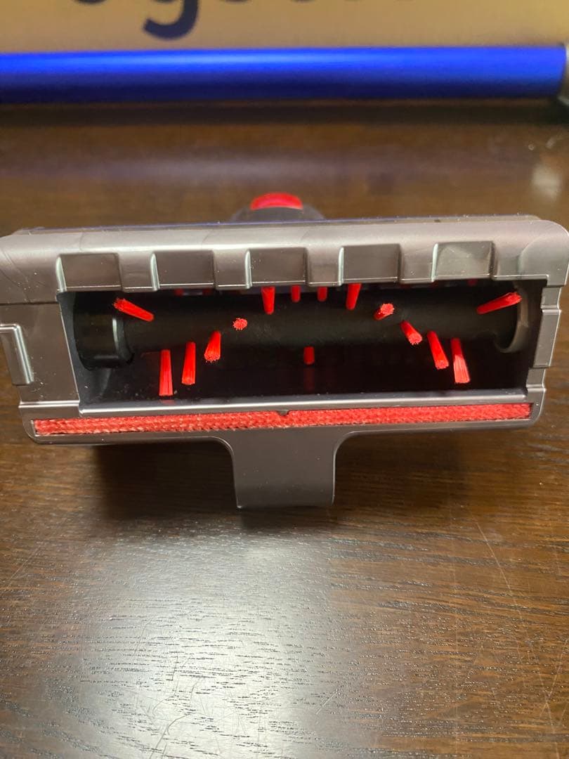 【美品】dyson v8 slim fluffy 掃除機