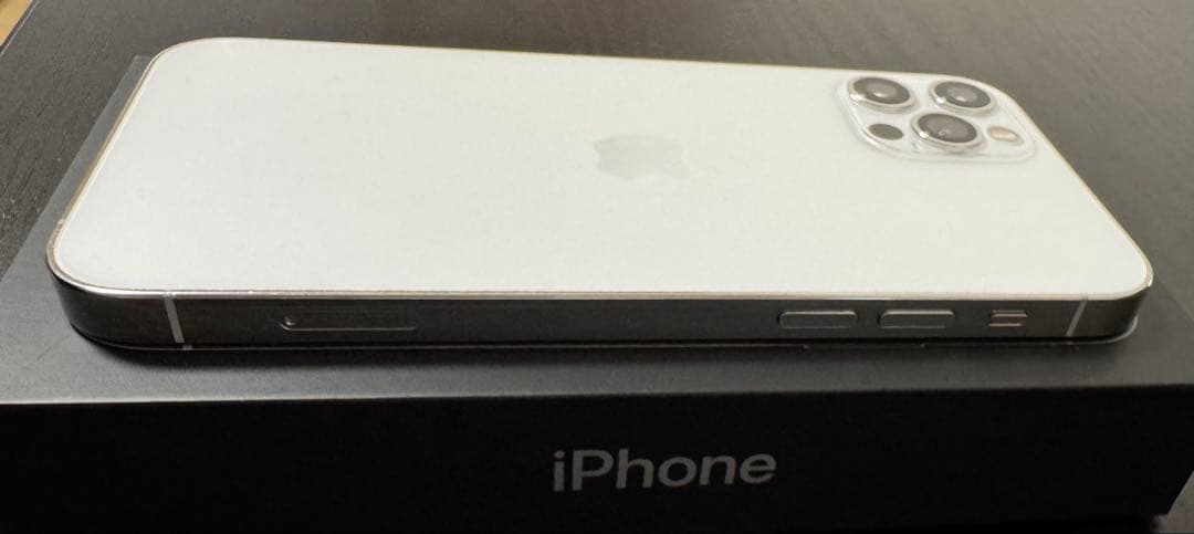 iPhone12pro シルバー 128GB 修理歴なし