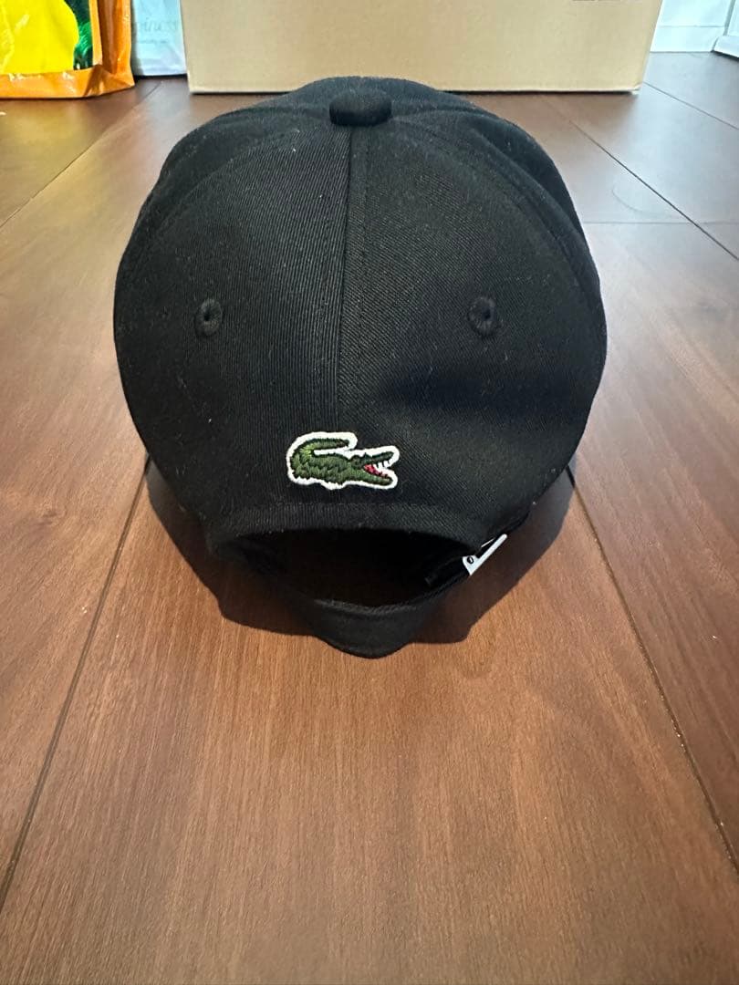 ラコステ✖️ゴジラ　コラボキャップ