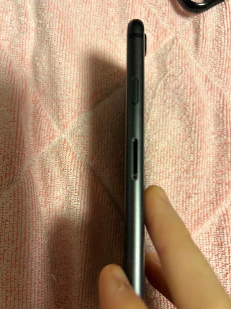 Apple iPhone 8 ブラック 64GB 本体のみ