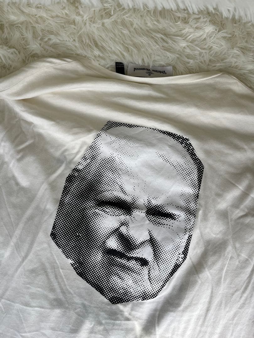vivienne westwood Tシャツ