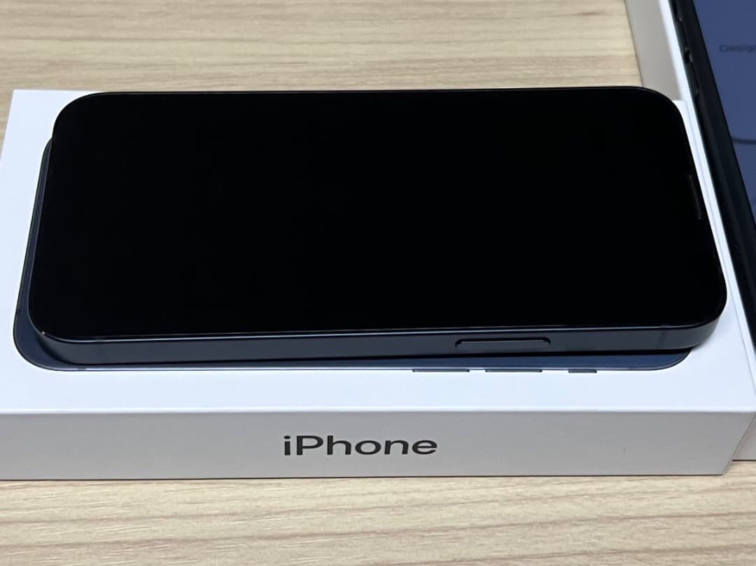 iPhone13miniミッドナイト 美品 バッテリー87% 新品ケース付