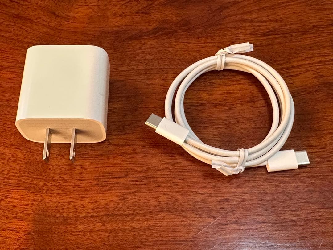 iPad 第6世代 Wi-Fi + Cellularモデル