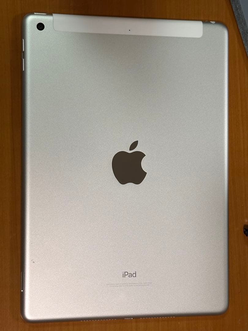 iPad 第6世代 Wi-Fi + Cellularモデル