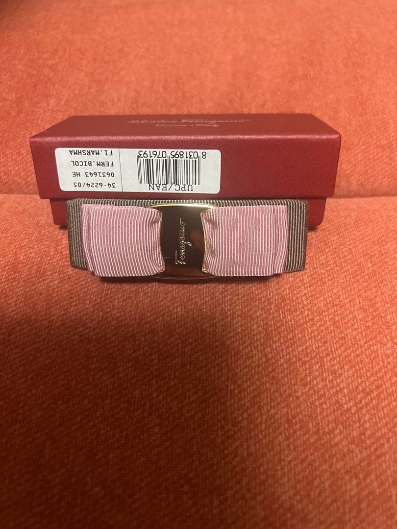 【新品未使用品】サルヴァトーレフェラガモ　リボンバレッタ