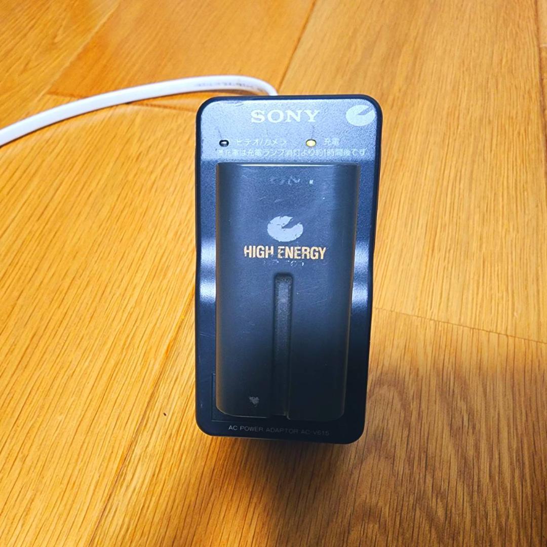 【動作確認済】SONY Hi8 高画質 ビデオカメラ CCD-TR3 セット