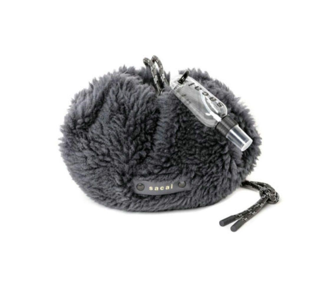 sacai サカイDumpling Bagファーバッグ グレー ボア ナイロン