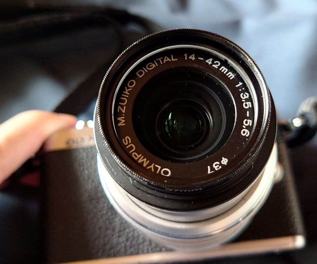 OLYMPUS pen lite E-PL3 ミラーレスカメラ シルバー