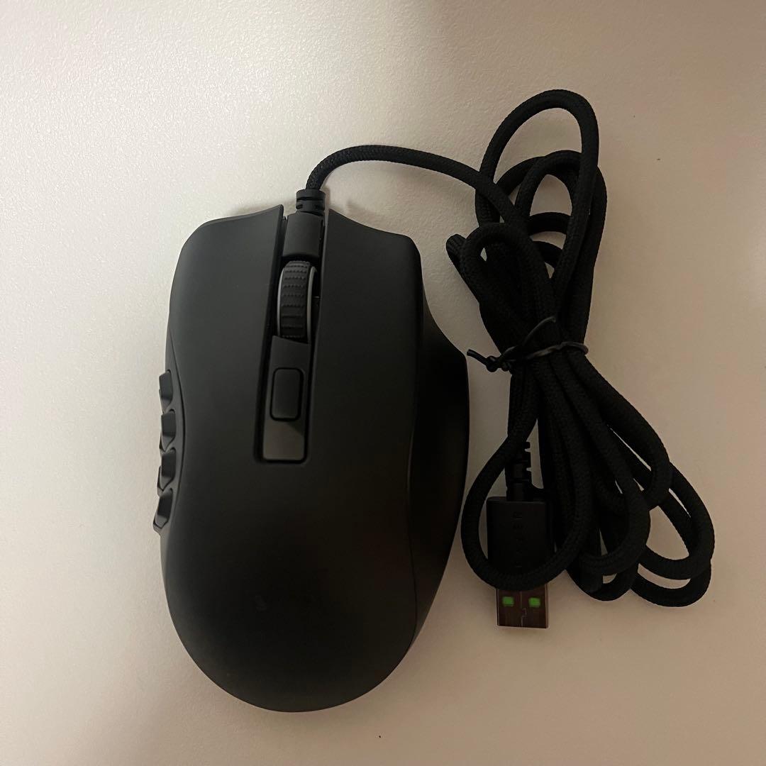Razer Naga X エルゴノミックゲーミングマウス