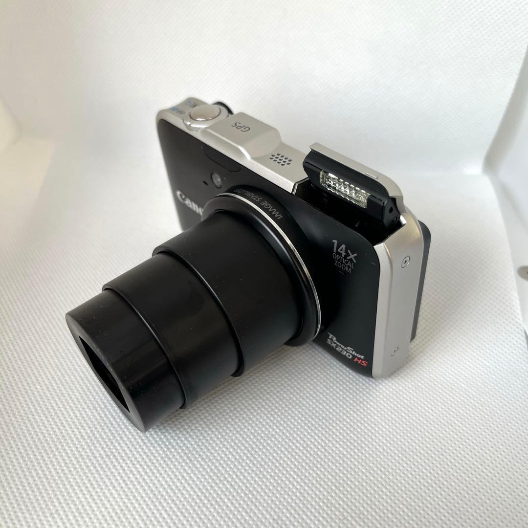 Canon PowerShot S230 HS 本体と付属品