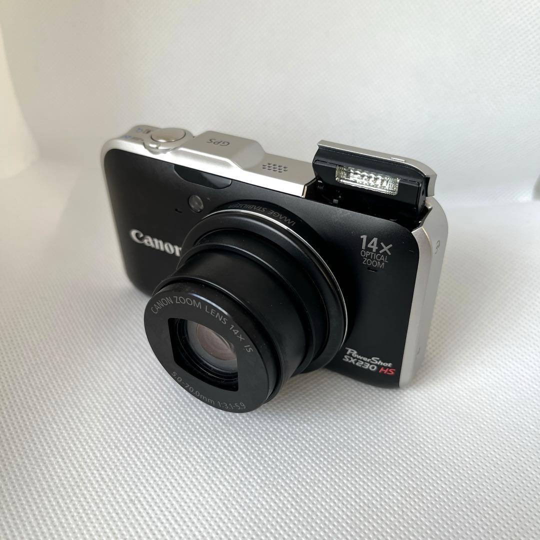 Canon PowerShot S230 HS 本体と付属品