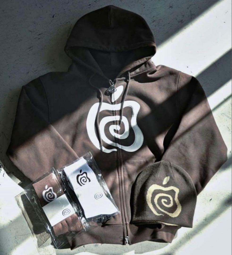 も*し様 SOL soonerorlater guruguru リバーシブル　ビ