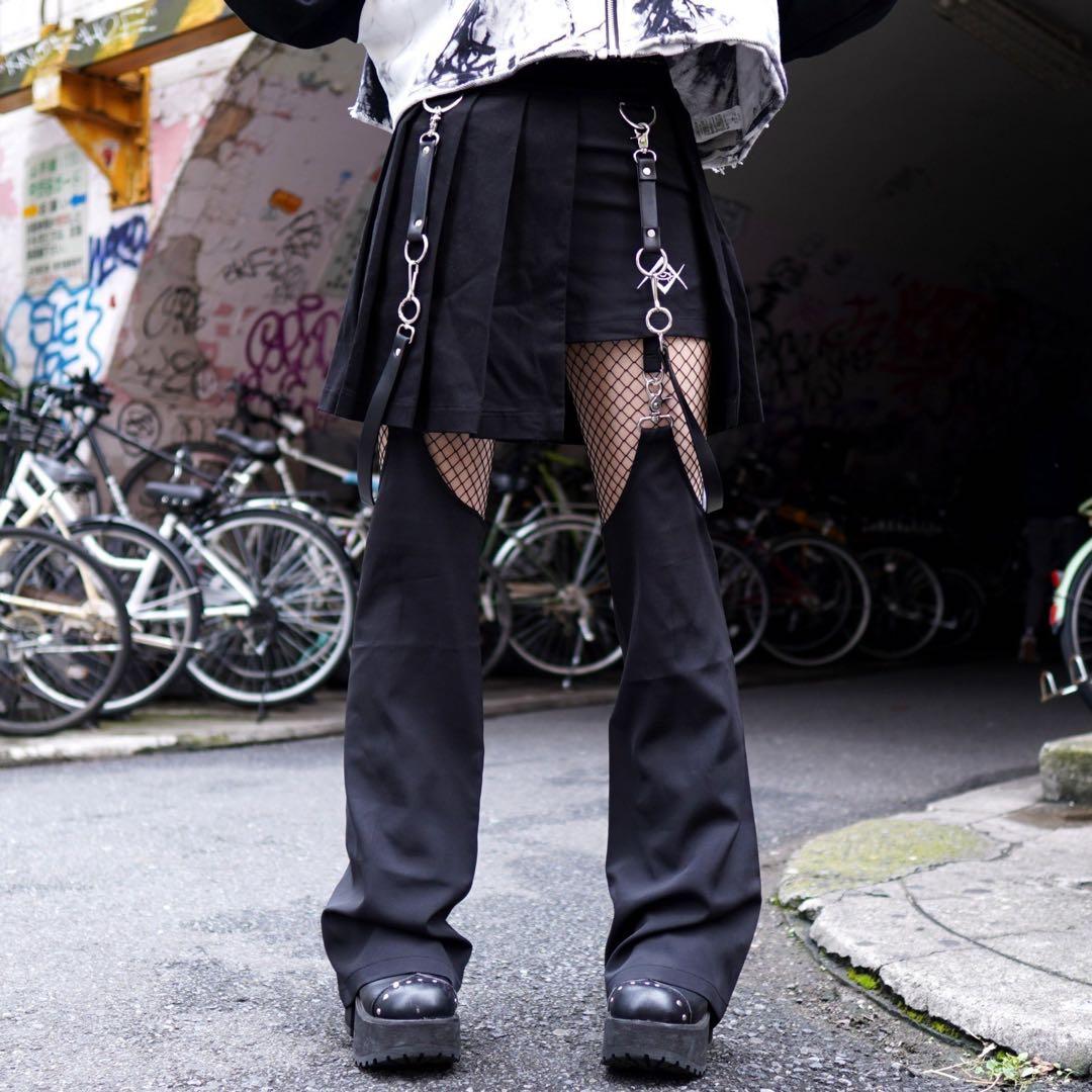 REFLEM レッグカバー付きレイヤードショーパン Amilige