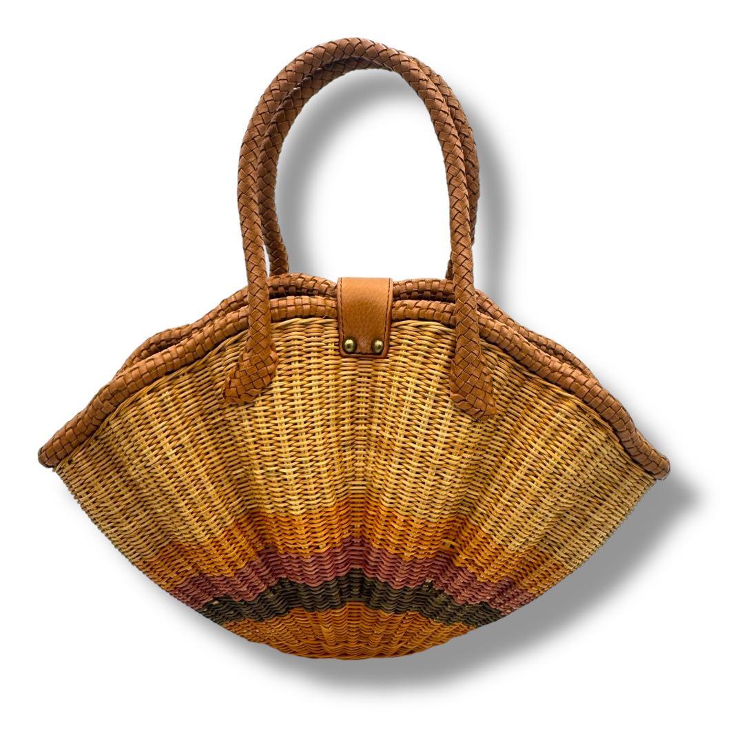 美品　シビラ　シェルバッグ　かごバッグ　レザー　本革　ブラウン　編み込み