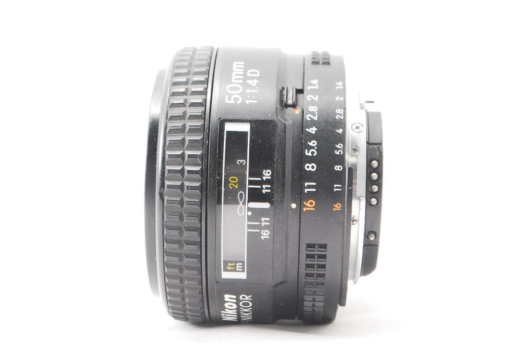 ✨超美品✨人気の単焦点レンズ✨Nikon AF 50mm F1.4 D