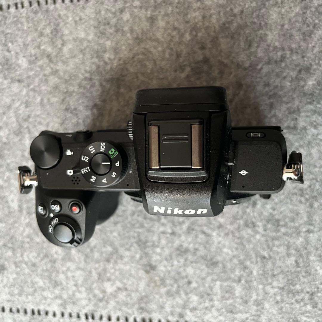 Nikon Z50 ショット数8,806回 ミラーレス一眼 カメラバック付属