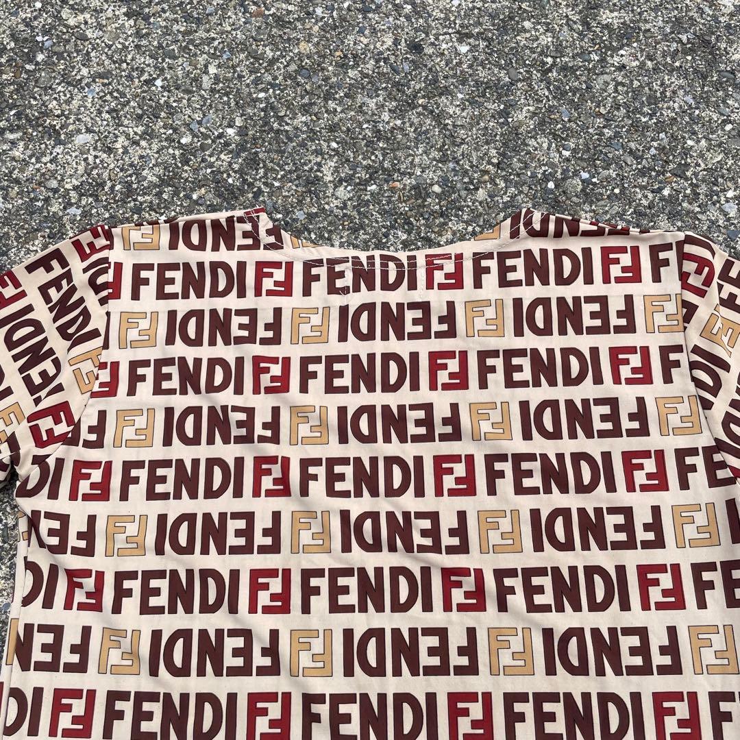 90’s FENDI 総柄　オールドロゴ　Tシャツ