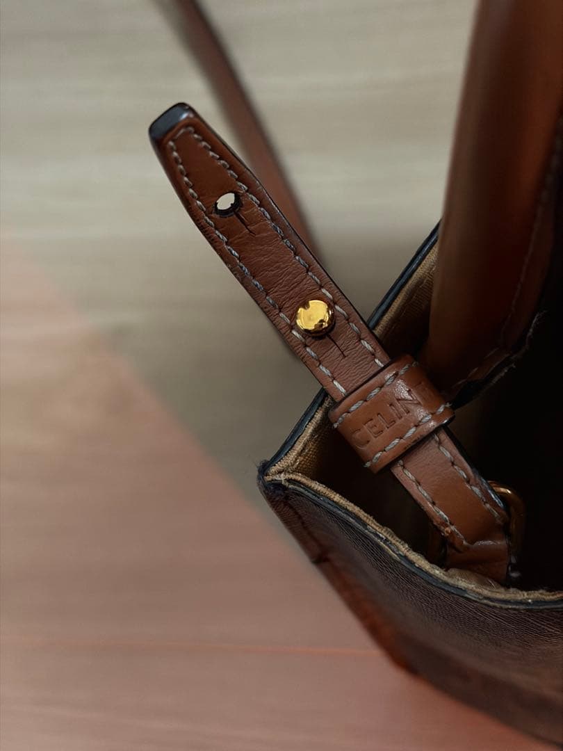 CELINE ミニバーティカル トリオンフ キャンバス ショルダーバッグ