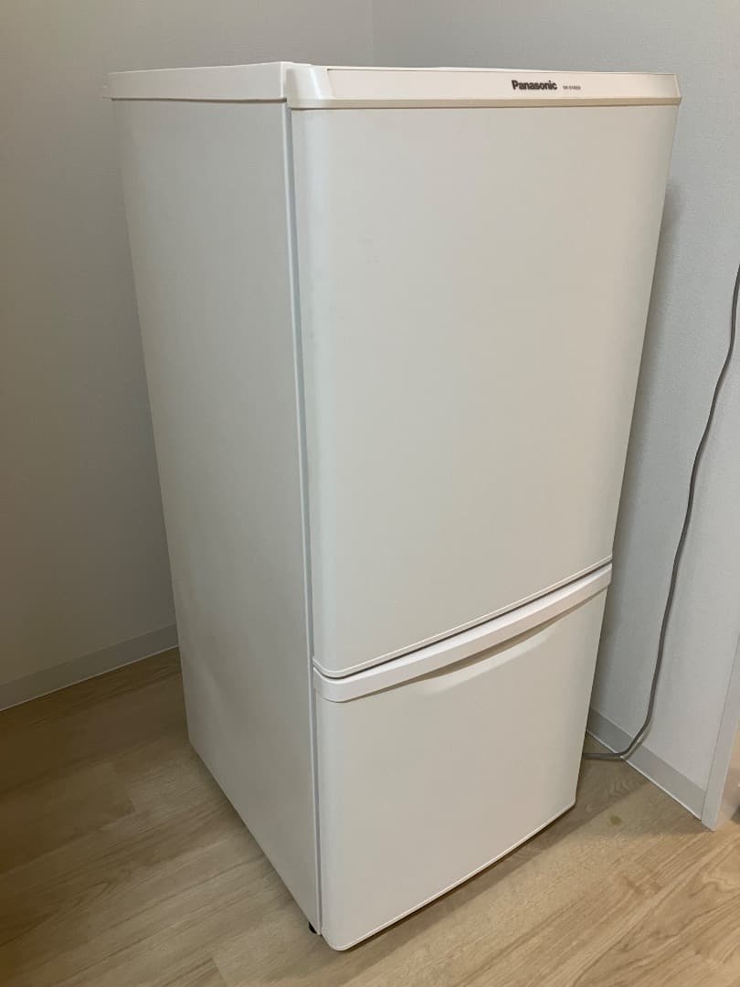 Panasonic 冷凍冷蔵庫（2019年製）　NR-B14BW-W