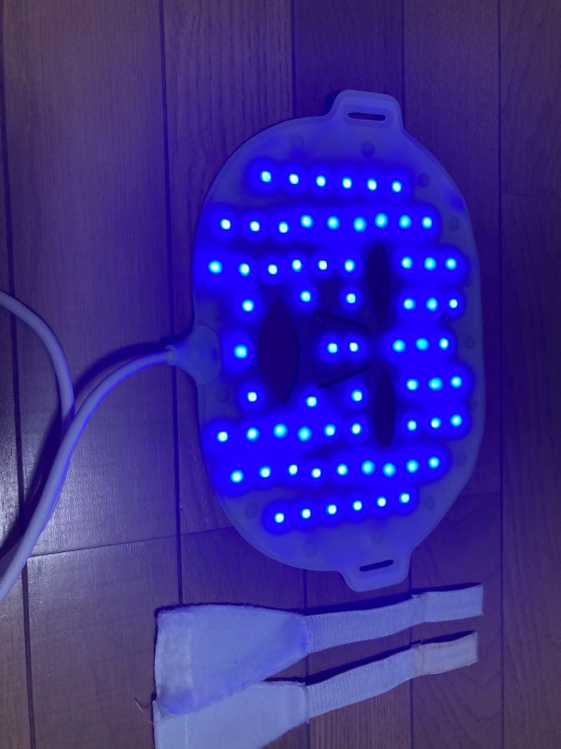 Aduro LEDフェイスマスク ホワイト 美顔器