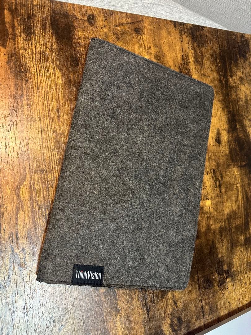 【セール中】即購入可　Lenovo ThinkVision M15モニター 本体