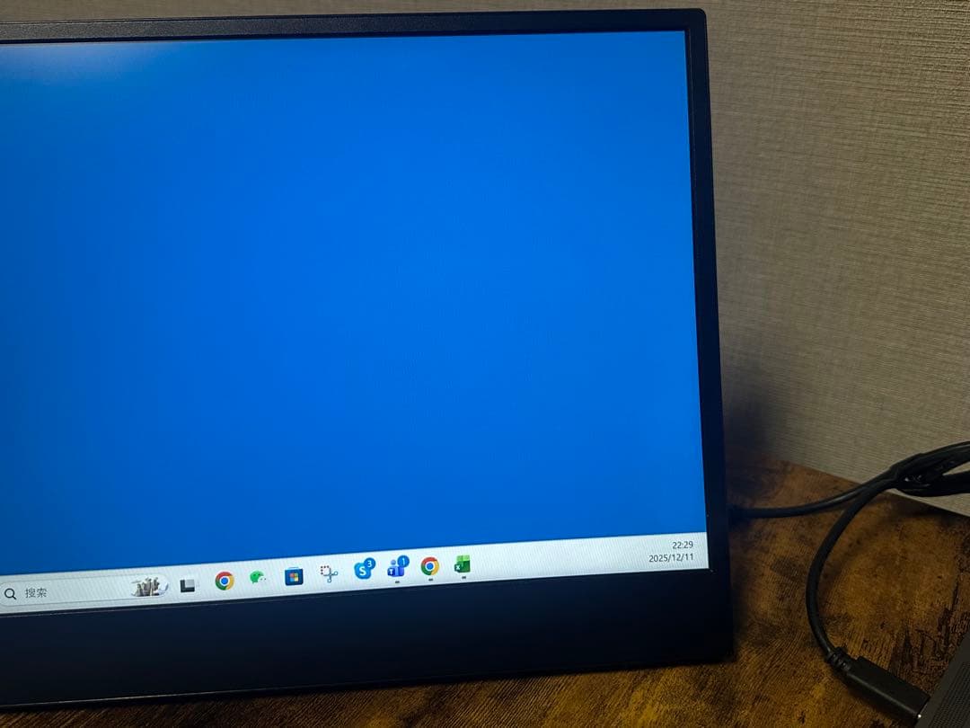 【セール中】即購入可　Lenovo ThinkVision M15モニター 本体