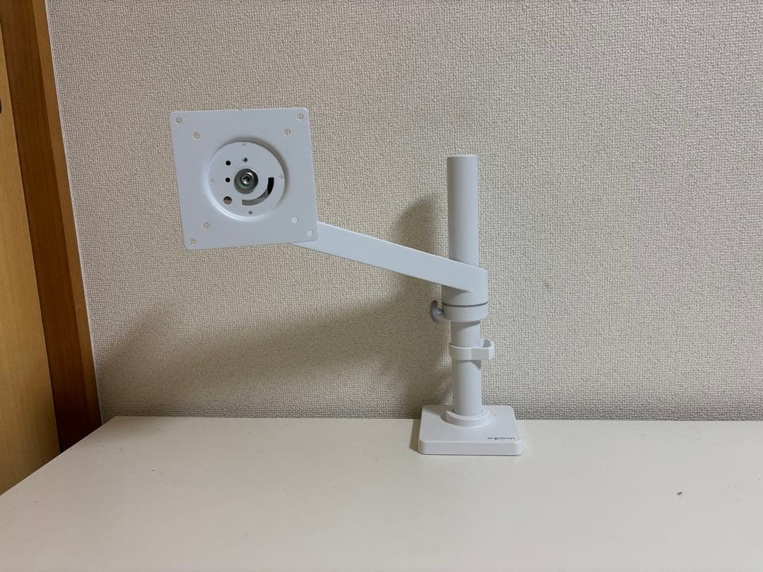 ergotron NXモニターアーム　ホワイト