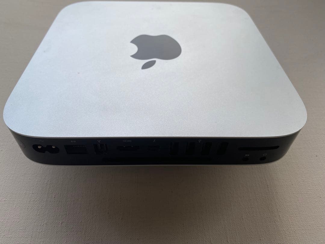 Apple Mac mini mid2011  シルバー