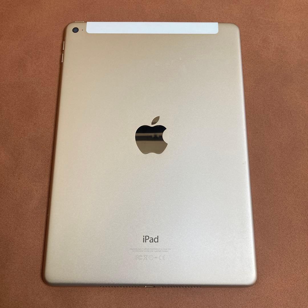 750 比較的美品 iPad Air2 第2世代 32GB ドコモ