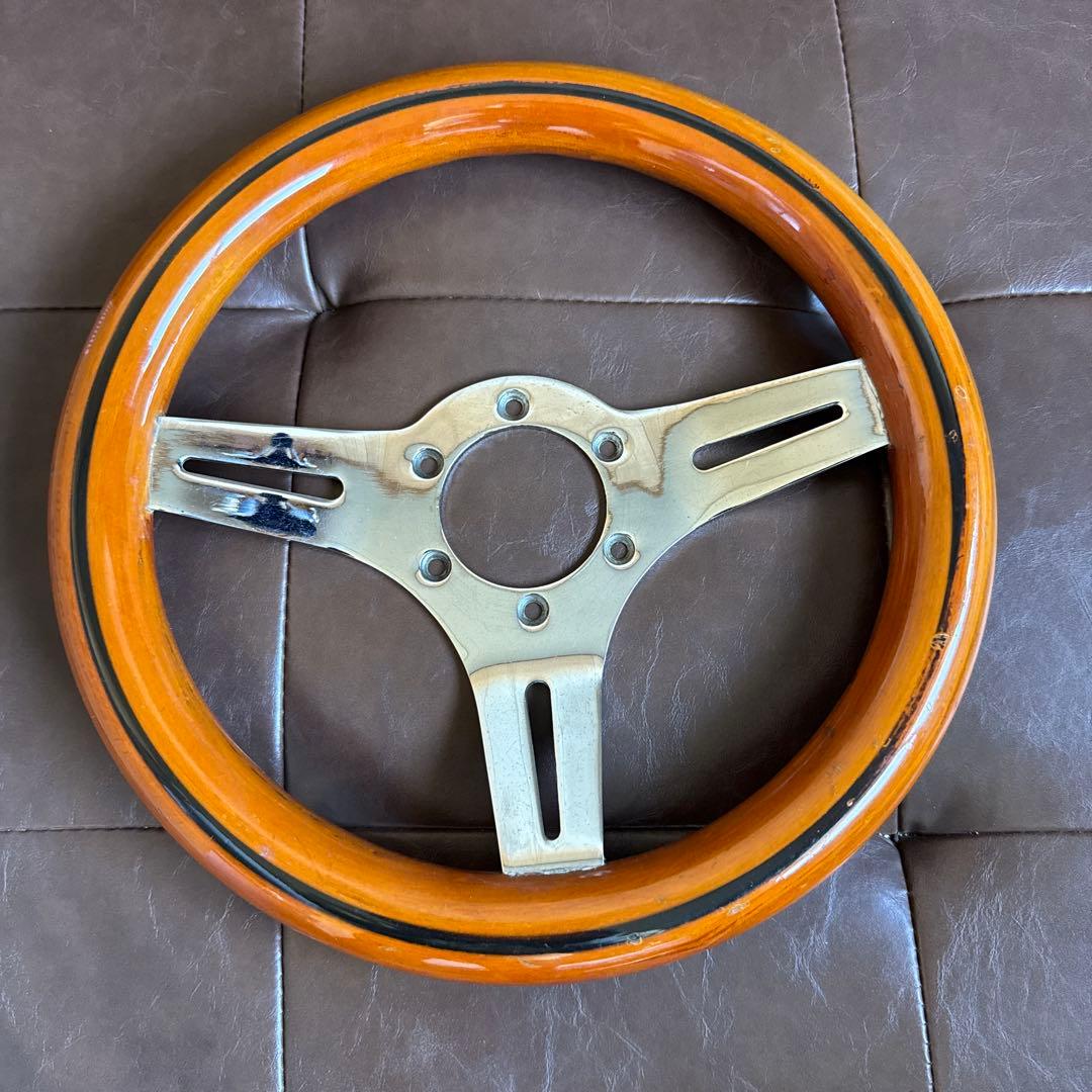 ウッド製3スポークステアリング