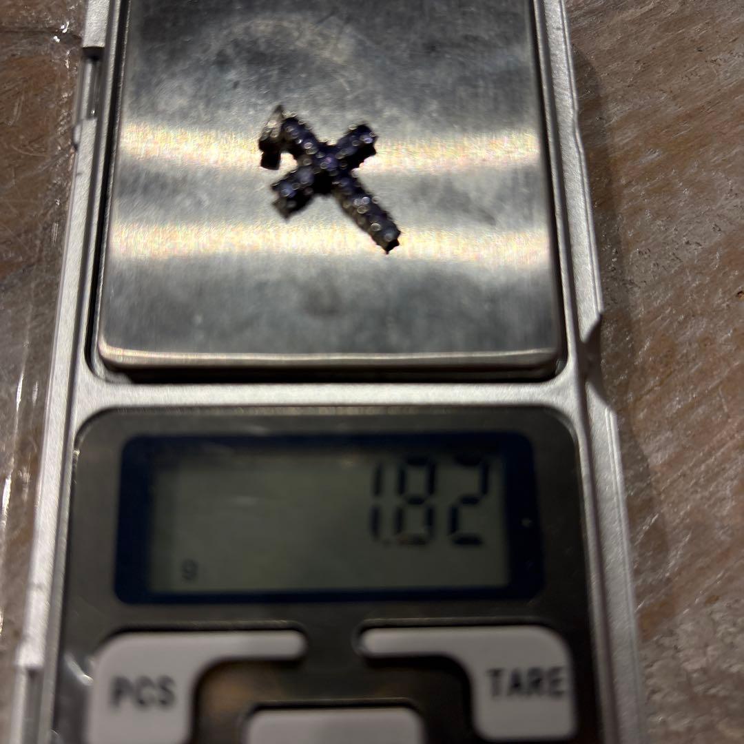 タンザナイト付きネックレストップ　pt900