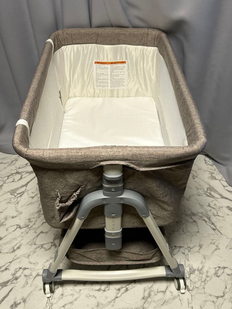 Vinona　ベビーベッド　折りたたみ