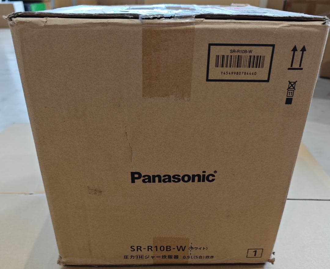 新品開封品未使用 パナソニック 炊飯器 ホワイト SR-R10B-W外箱破損有