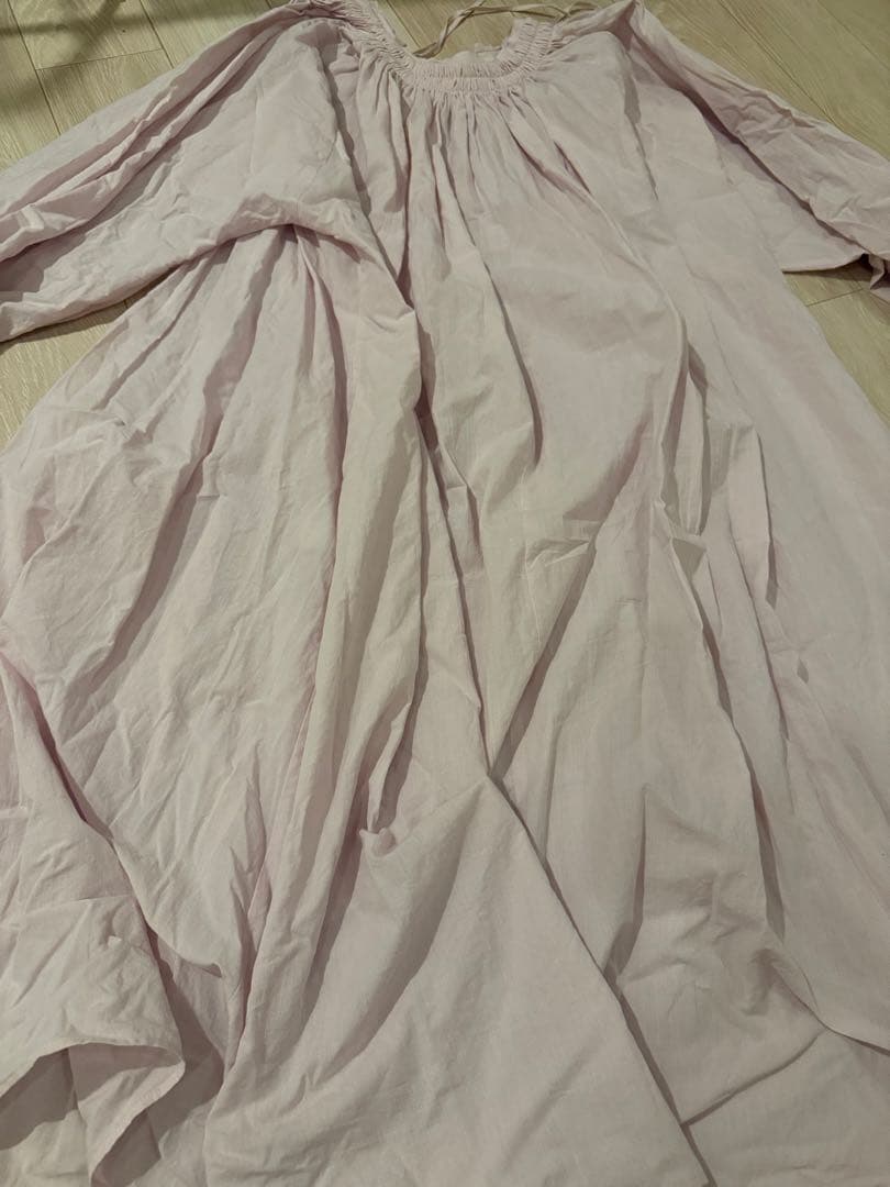 エトレトウキョウ　ボリュームワンピース　ピンク