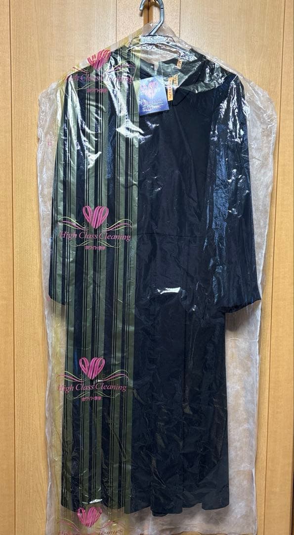 ２３区　極美品　クリーニング済　高橋志津奈　VERY掲載　ワンピース