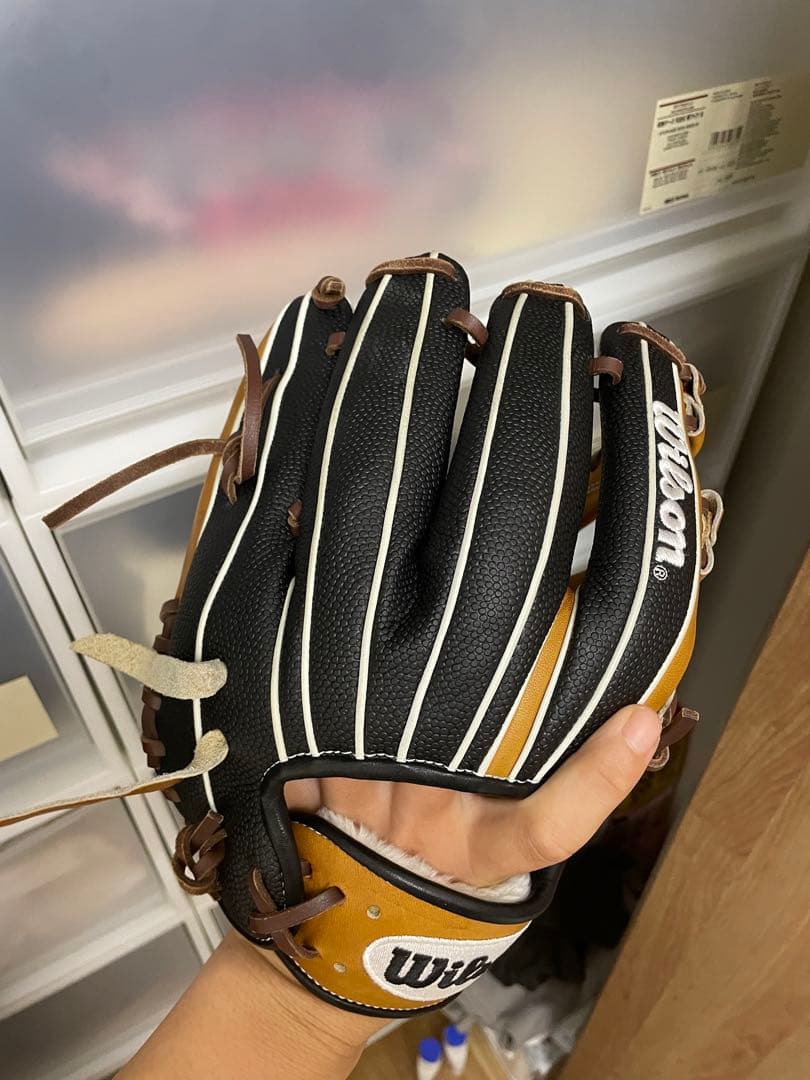 ウィルソン　Wilson　ワナビーヒーロー　軟式　内野手用　グローブ　超美品