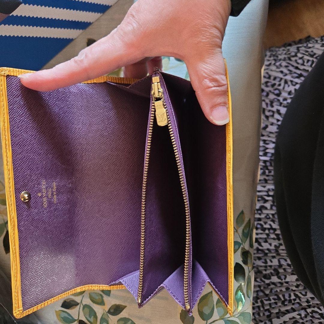 Louis Vuitton エピレザー 長財布 イエロー