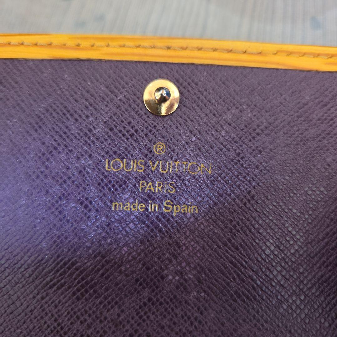 Louis Vuitton エピレザー 長財布 イエロー